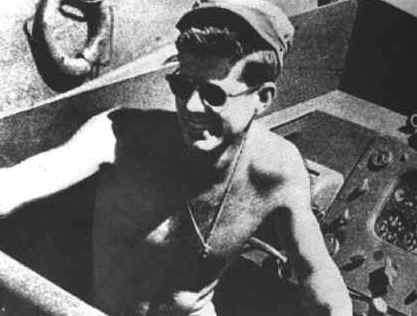 kennedy.jpg (109085 bytes)